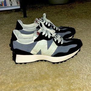 New balances size 6.5 boys